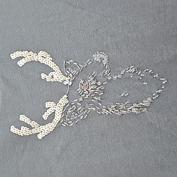 Merona Ladies Large Embellished Reindeer Gray Short Sleeve T-Shirt Used - Picture 3 of 9